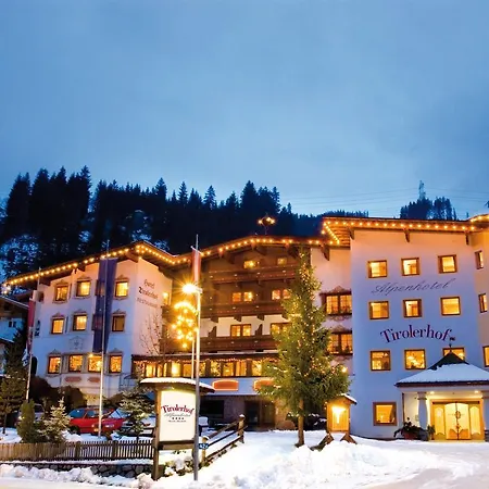 Alpenhotel Tirolerhof Отель 4*