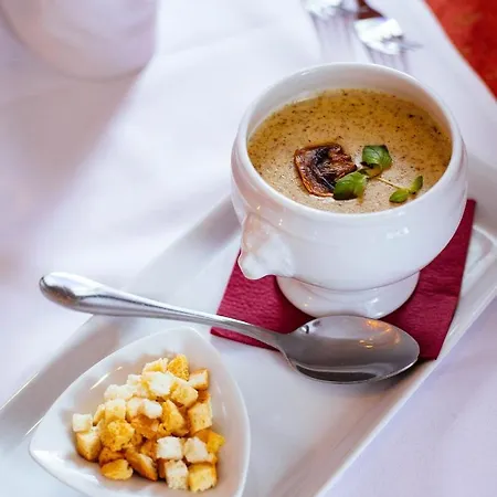 Alpenhotel Tirolerhof 4*