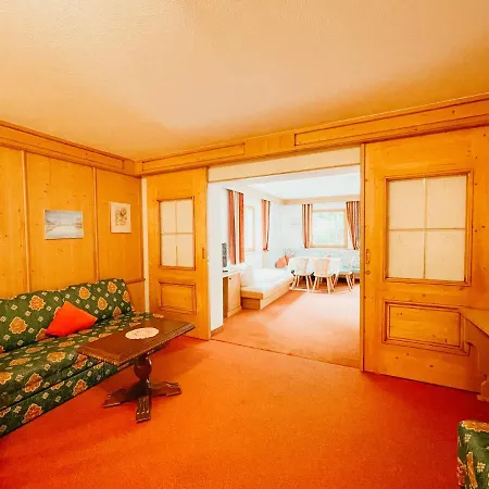 Alpenhotel Tirolerhof Hotel